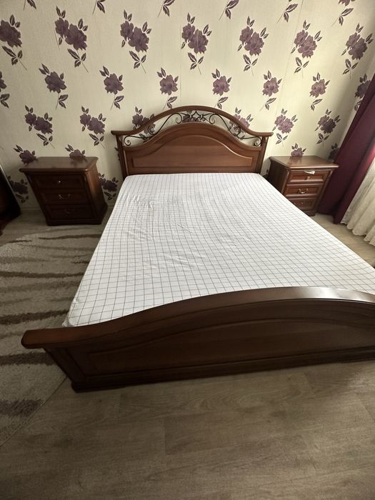 Спальный гарнитур. Торг.