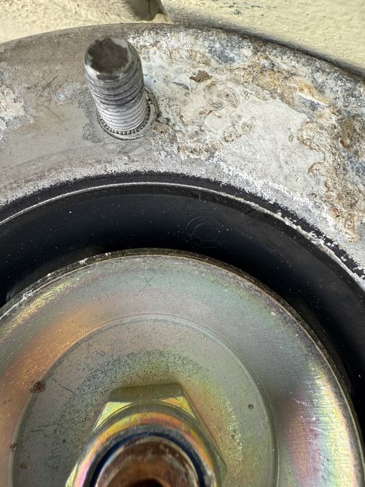 Передняя стойка на бмв е39 540