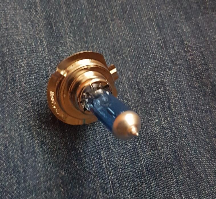 Becuri H7 100W, xenon,5000 K, halogen, auto, masina ,faza,tuning + LED