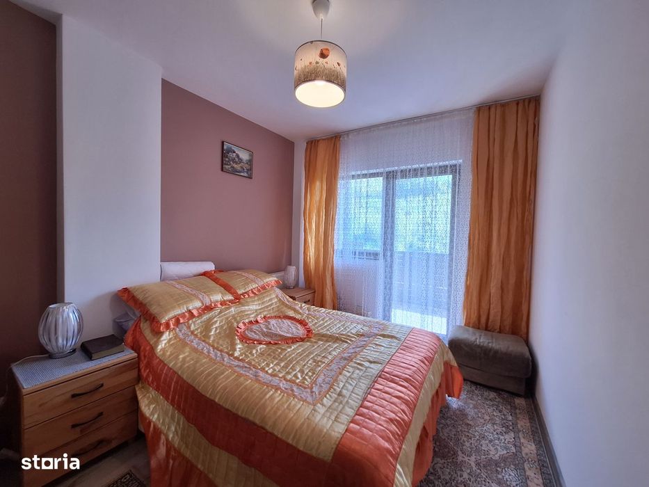 Apartament cu 3 camere, 62 mp, orientare sudica, balcon, zona Stejarul
