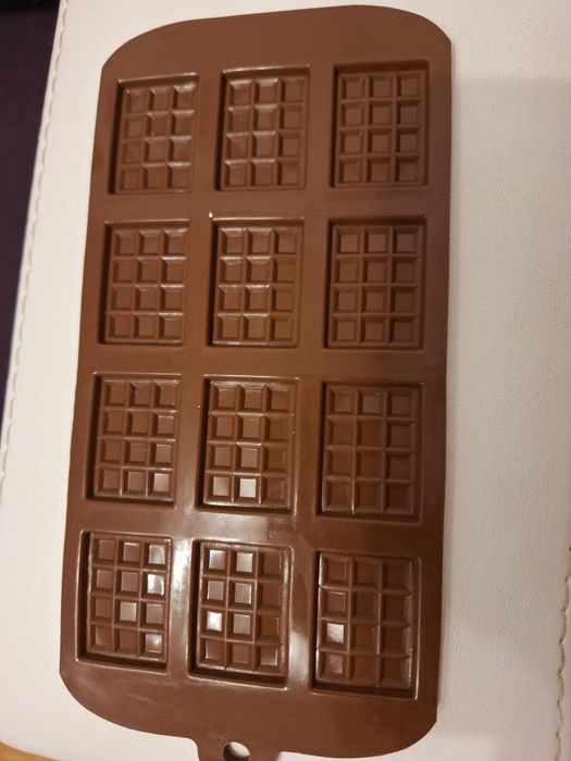 Силиконов молд за свещи или бонбони