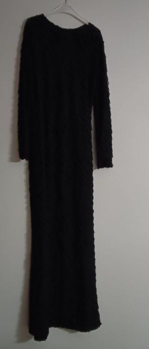 Срочно продам новые и б/у платья