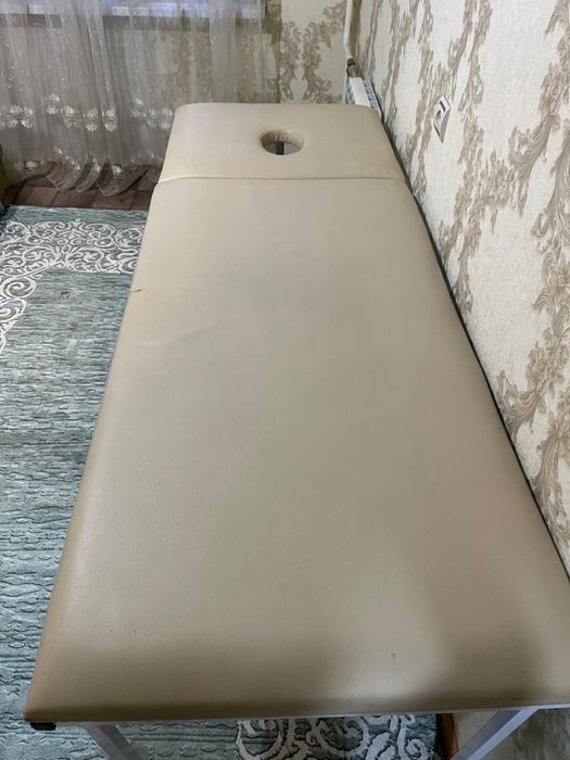 Продается кушетка
