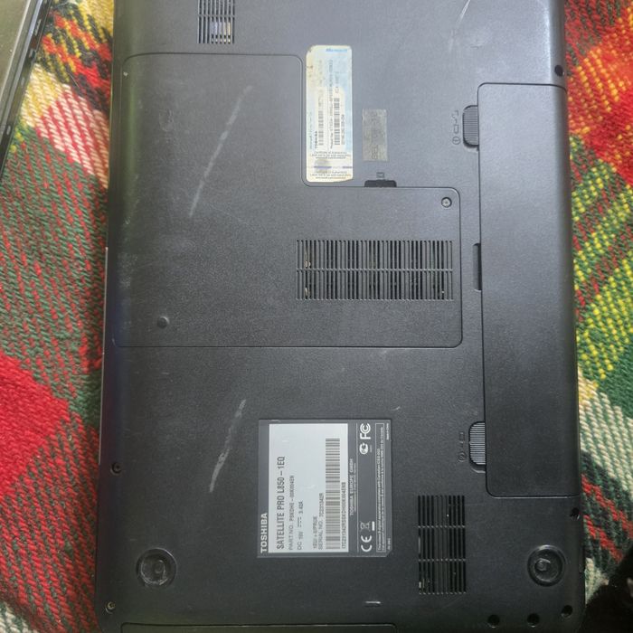 Toshiba Satellite Pro L850 | 16GB RAM | 512GB SSD | Нов Windows | Нова батерия!