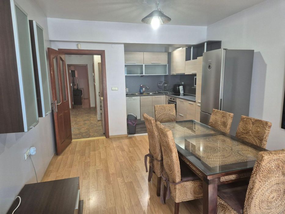 Тристаен апартамент, под наем, кв. Базар Левски