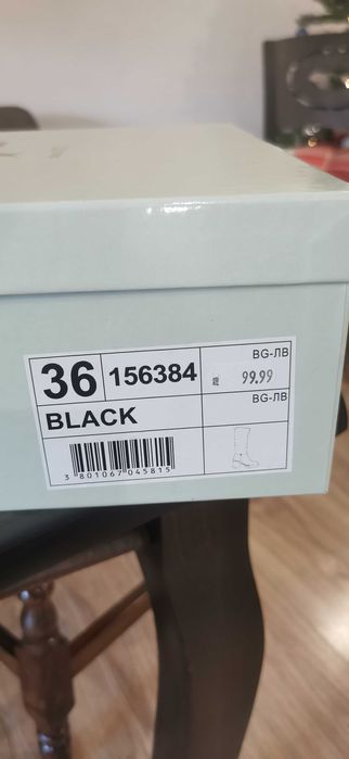 Женски ботуши нови