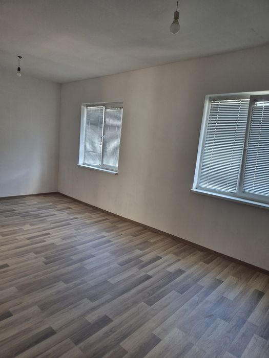 Дава се под наем Етаж от къща в София, Левски - 120 кв.м за 280000 € - Снимка #3