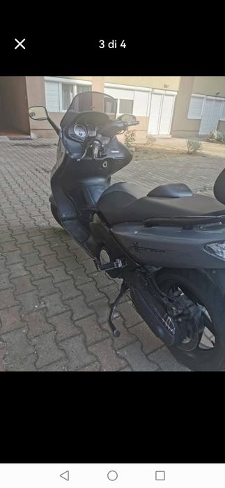 Vând scuter yamaha t-max 500
