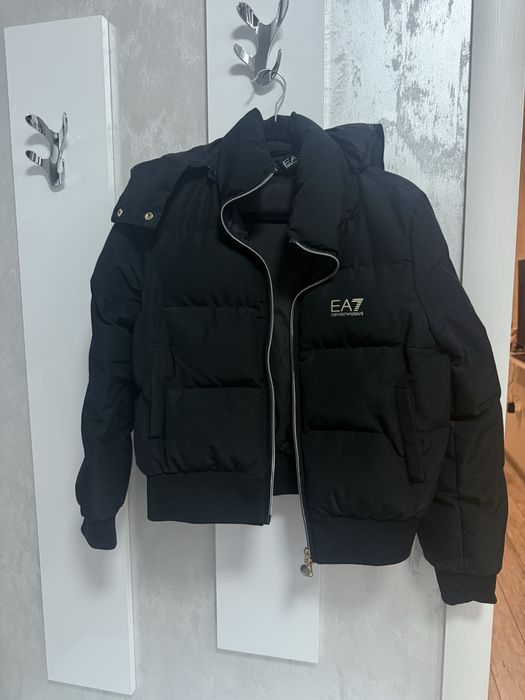 Зимно яке Armani