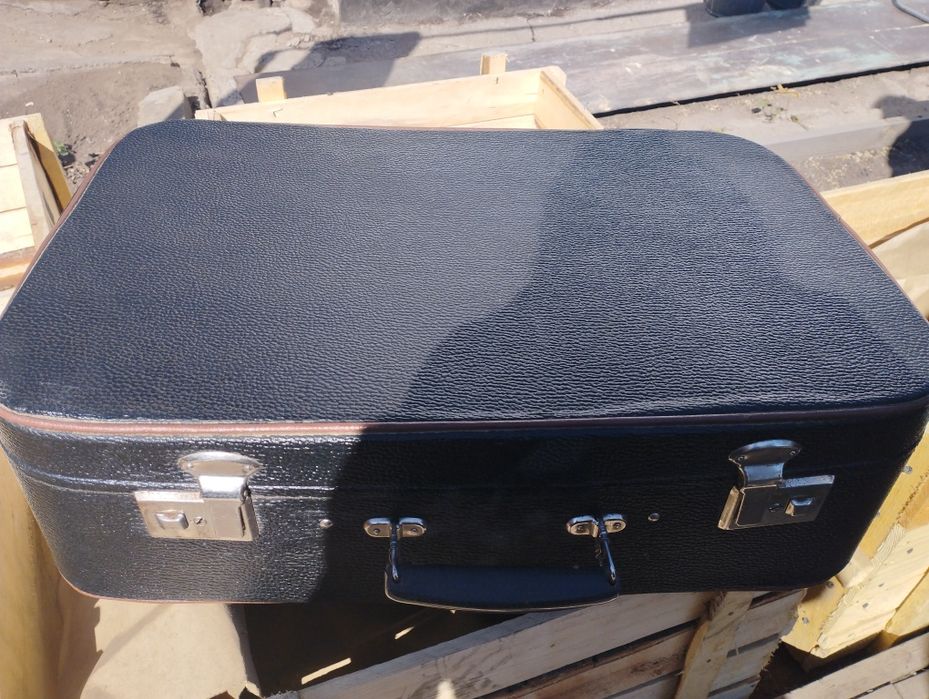 Чемодан советских времен