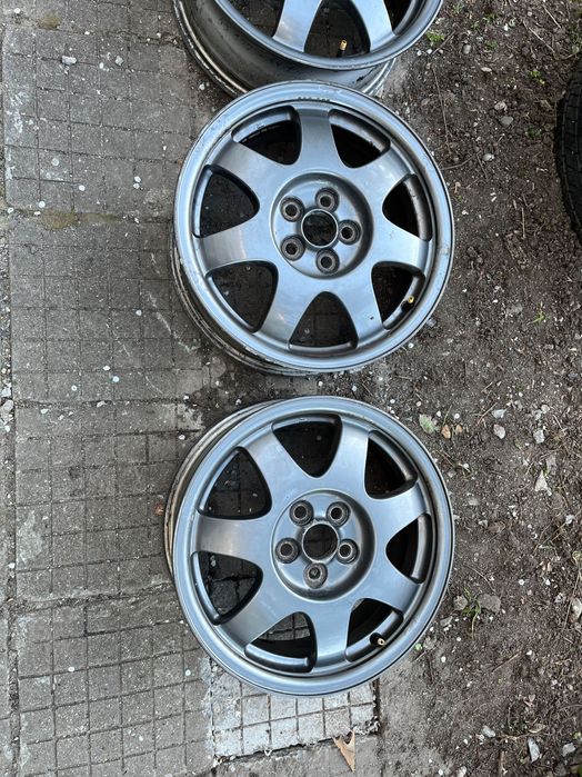 Алуминиеви джанти 5x100 ET45 CB54.1 – Toyota Avensis / Prius / Yaris / Verso Комплект
