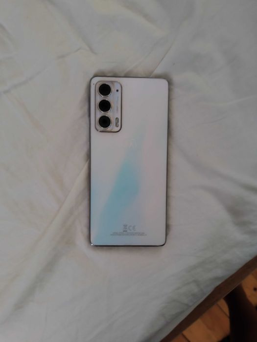 Motorola edge 20