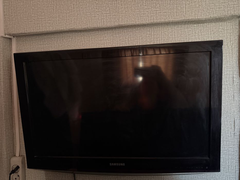 Продам телевизор Samsung