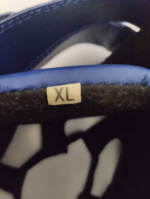 Продам шлем для бокса новый