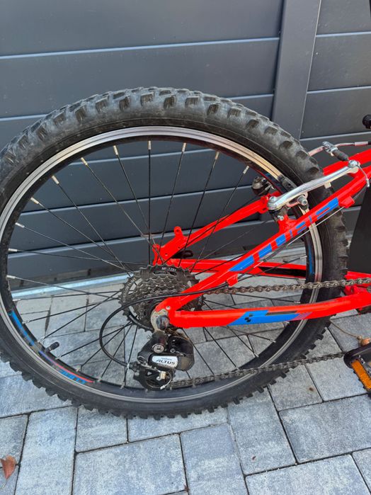 Bicicleta Cube copii