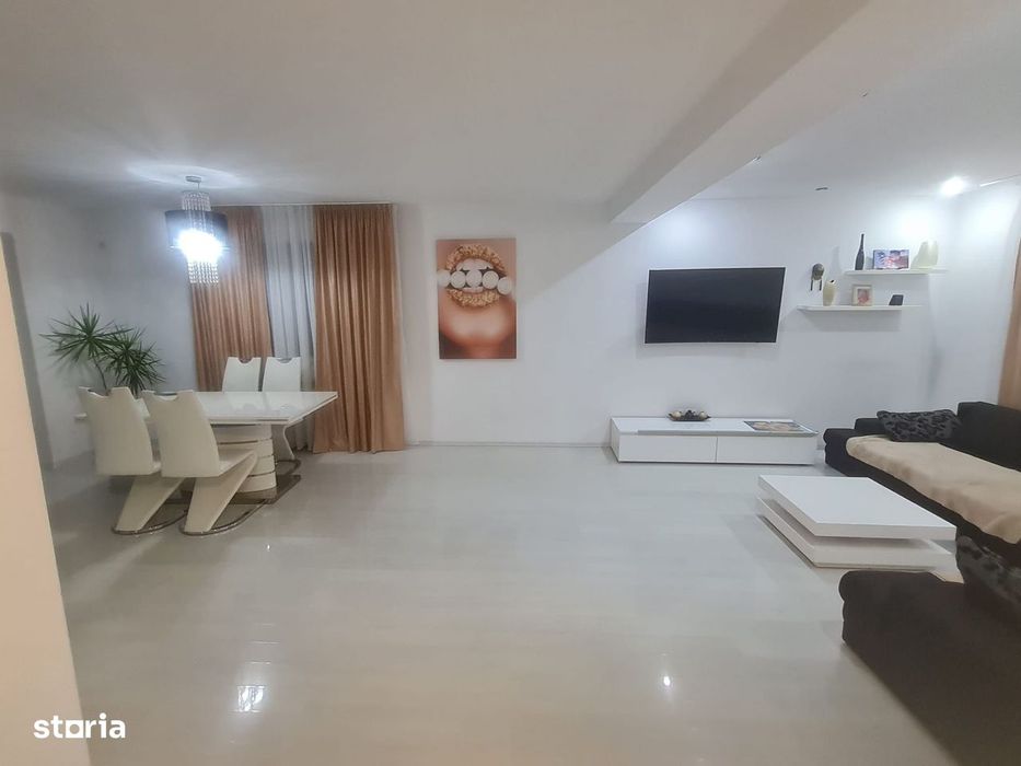 Casa premium cu piscina, panouri solare si teren de 520 mp – Giarmata