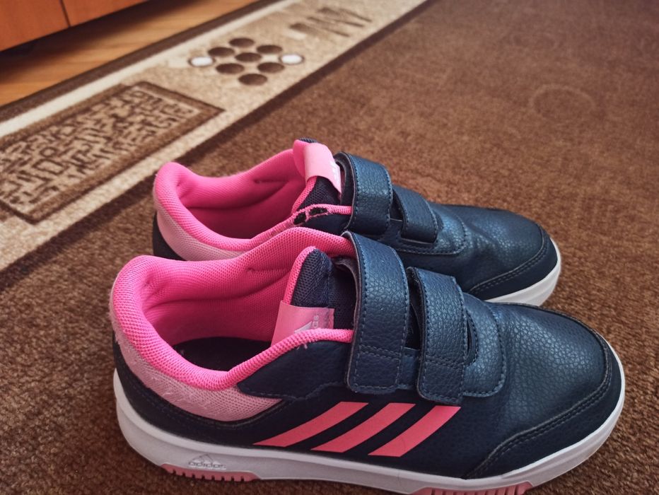 Детски кожени маратонки Adidas