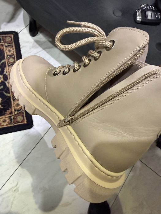 Ghete piele 36 cu fermoar