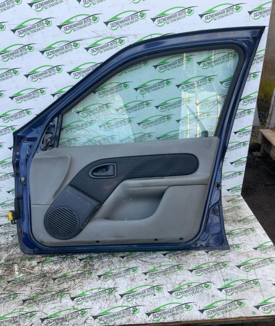 Usa / Portiera fata dreapta Renault Clio a 2-a generatie (facelift)