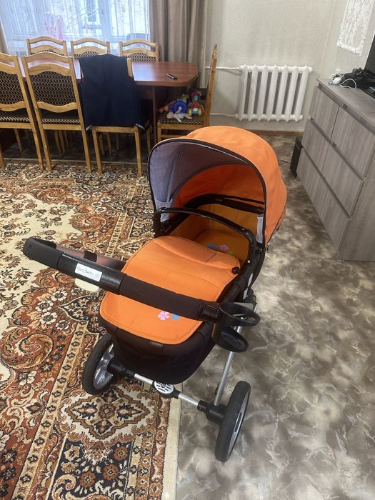 Продам коляску в хорошем состоянии