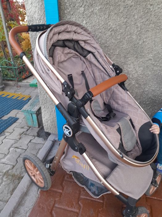 Детская коляска 3в1