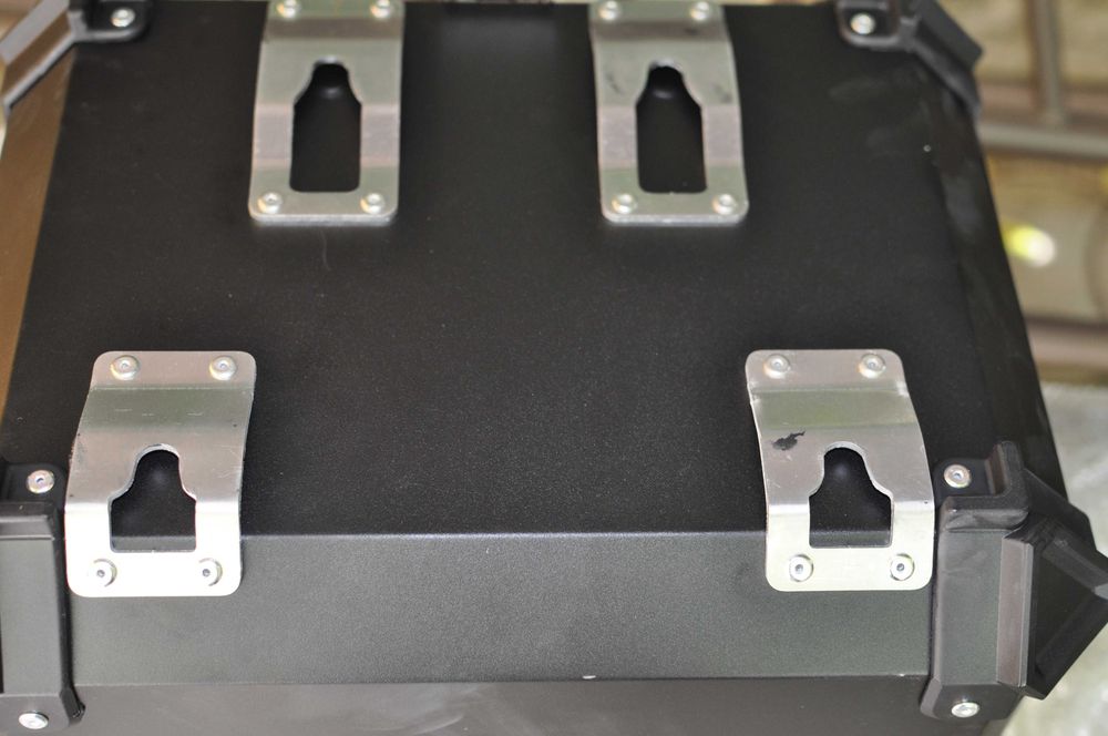 Topcase, Topcase-uri moto universale adventure