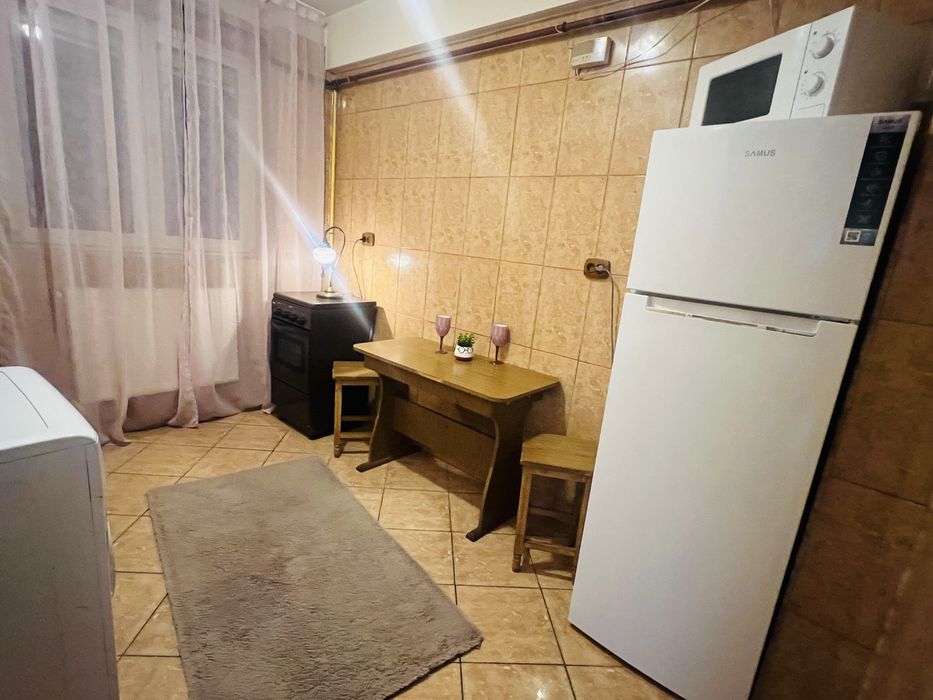 Regim Hotelier Cazare - ULTRACENTRAL Pitesti (Apartament 2 camere)