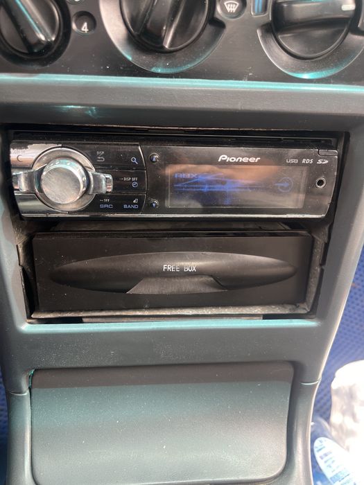 Пионер дельфин 7450