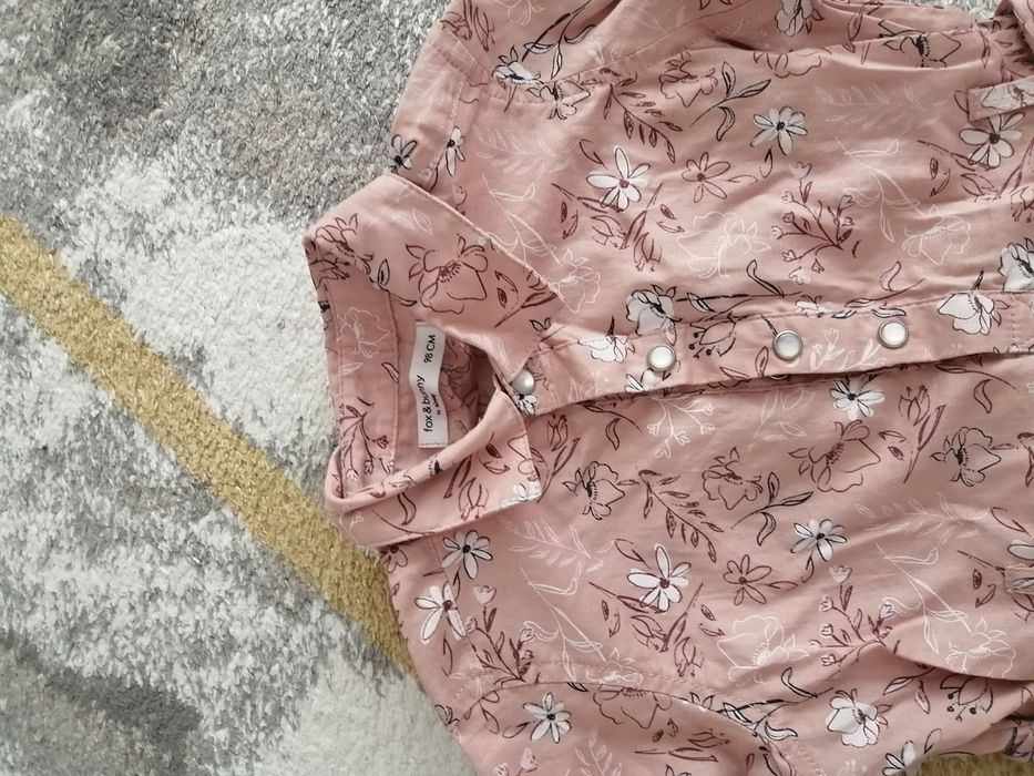 Продам детские вещи обувь на осень