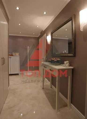 Дава се под наем Двустаен апартамент в Варна, Център - 65 кв.м за 1100 € - Снимка #5