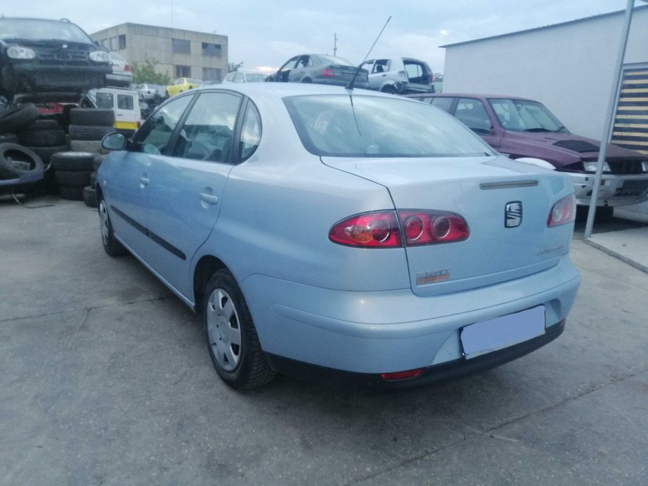 Seat Cordoba Сеат Кордоба 1.2 2004г. на части