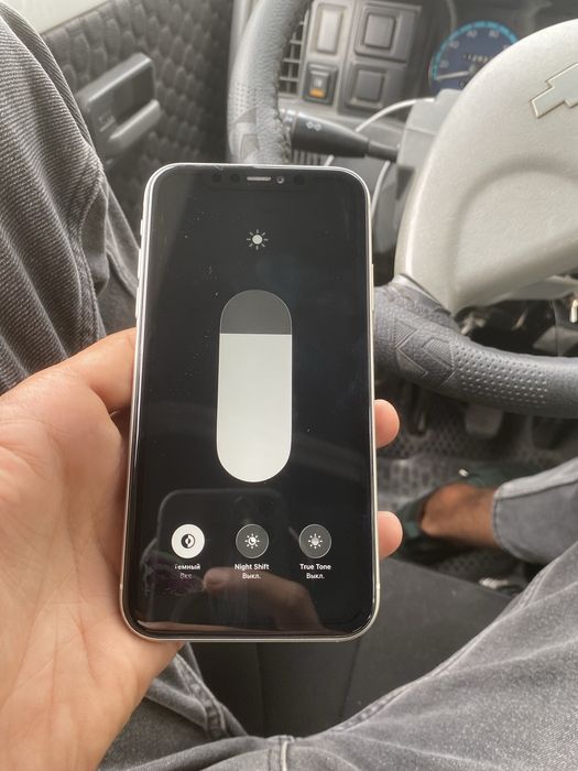 Iphone 11 sotiladi