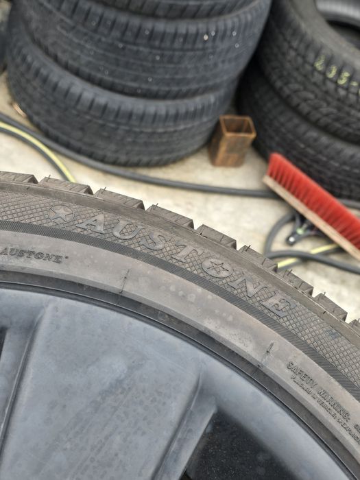 4 Броя 235/55/18 Austone 2x7mm 2x6,5mm