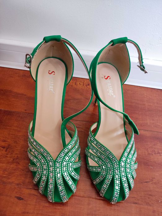 Pantofi eleganti verzi