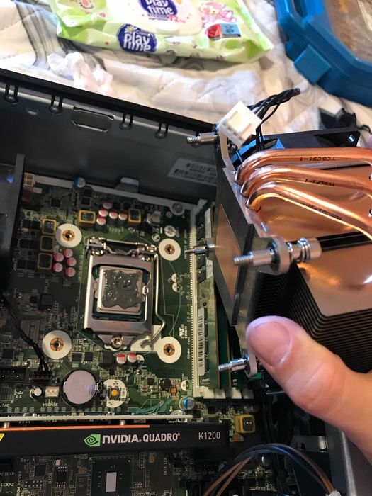 Работна станция HP Z240