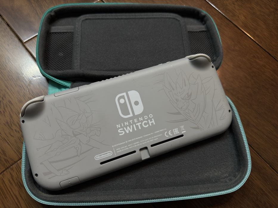 Nintendo Switch Lite Animal Crossing Edition + чехол | Идеал | Срочно