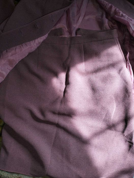 Костюм с юбкой.46р