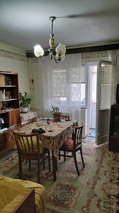 Proprietar, închiriez apartament 3 camere în zona micro 14(Aleea Paltinilor) - Exclus agenții!!!