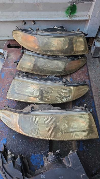 фары на Тойота lusida