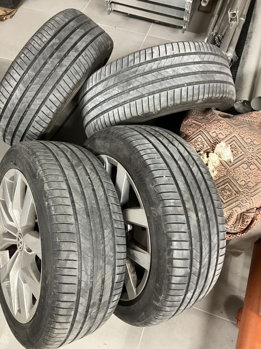 Летни Гуми 275 45 20 Bridgestone Turanza 6 с джанти и датчици