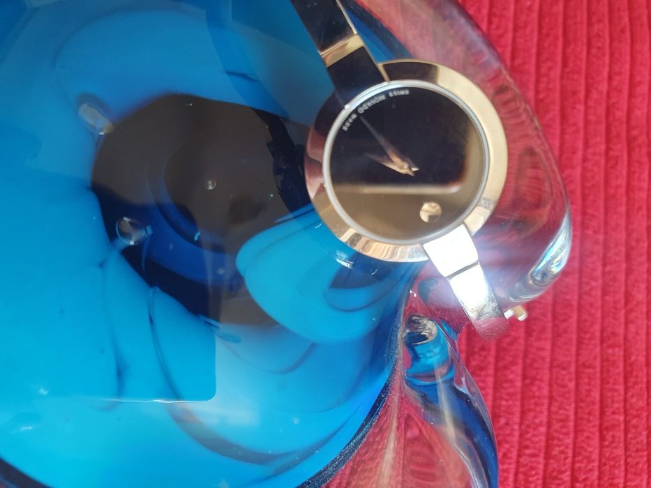 Щвейцарски дамски часовник MOVADO