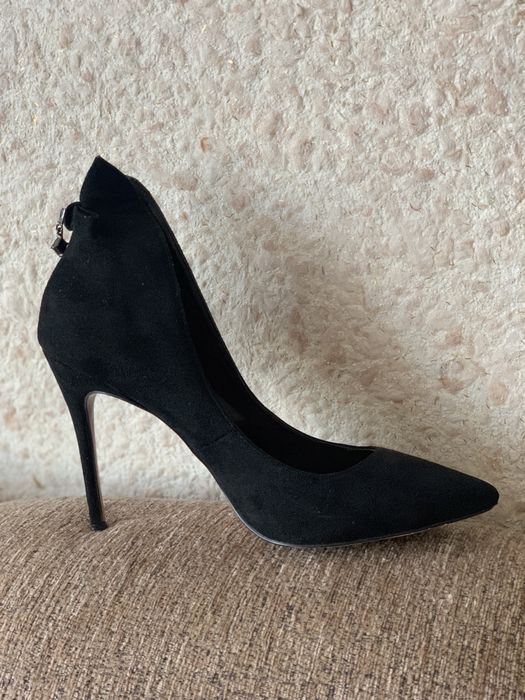 Продам туфли женские