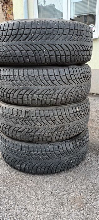 Зимни гуми 235х65х17