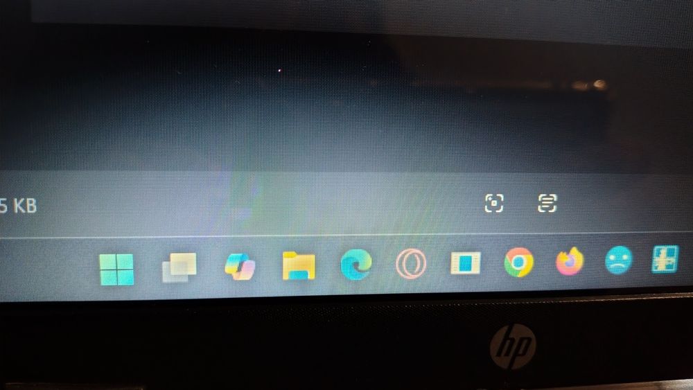 Лаптоп HP 250 G7