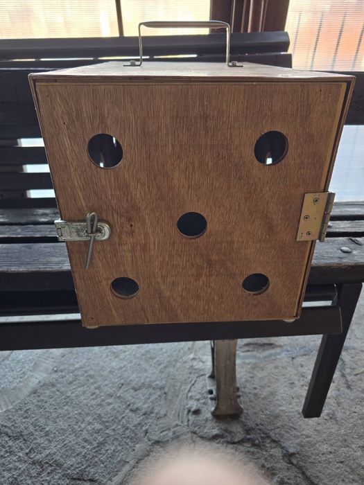 Дървена преносима клетка за домашен любимец