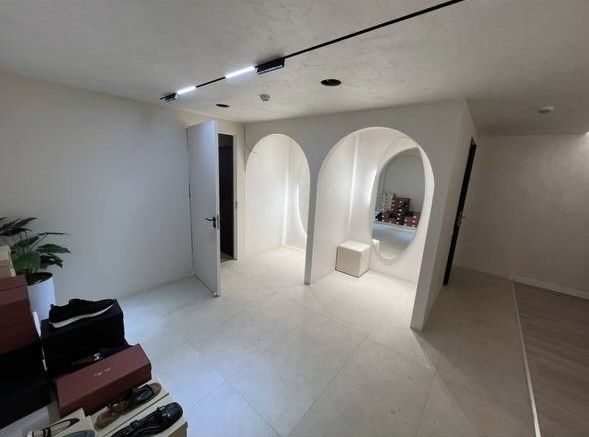 Срочно сдается в Аренду К/П 340 кв