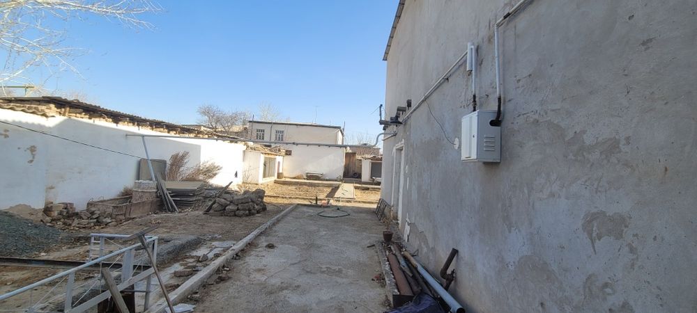 Коттедж уй 24 мкр-да