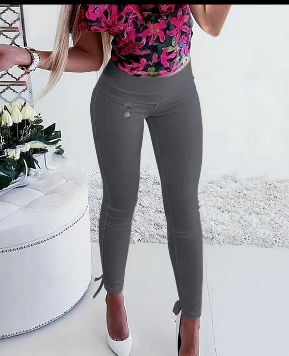 Едноцветен панталон