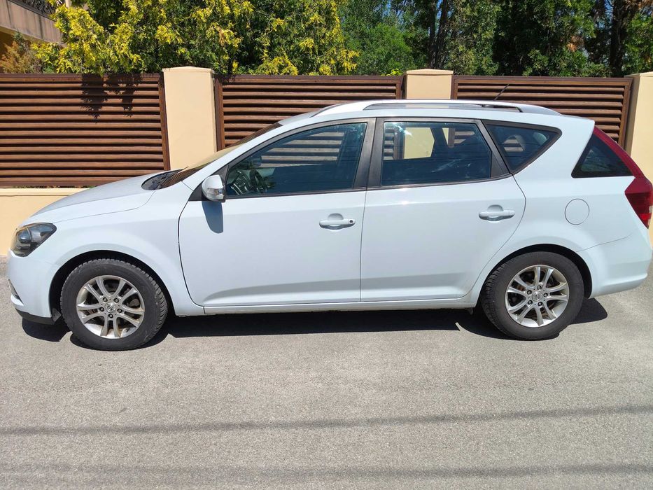 KIA Ceed 2011 — imagine 2