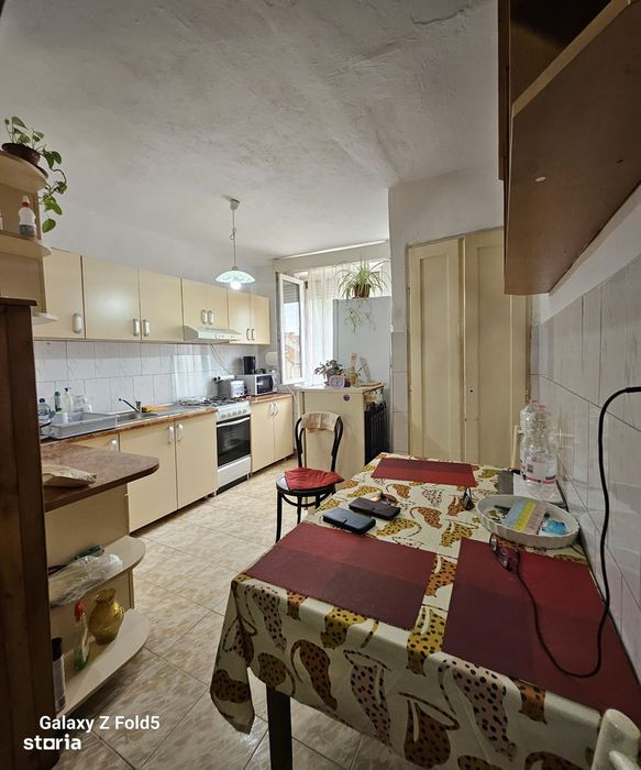 Apartament cu 2 camere de închiriat – zona Spitalul Județean Oradea